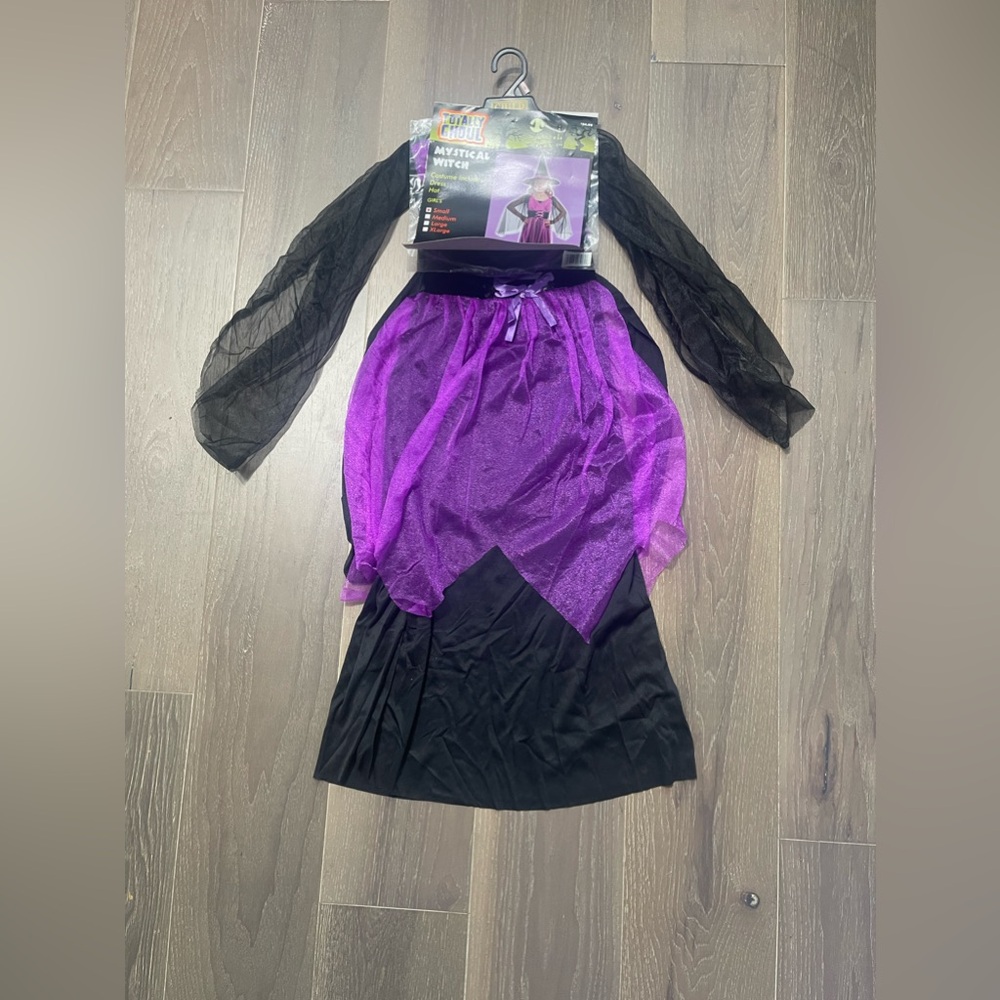 Totally Ghoul Mystical witch. NWT small dress/ hat